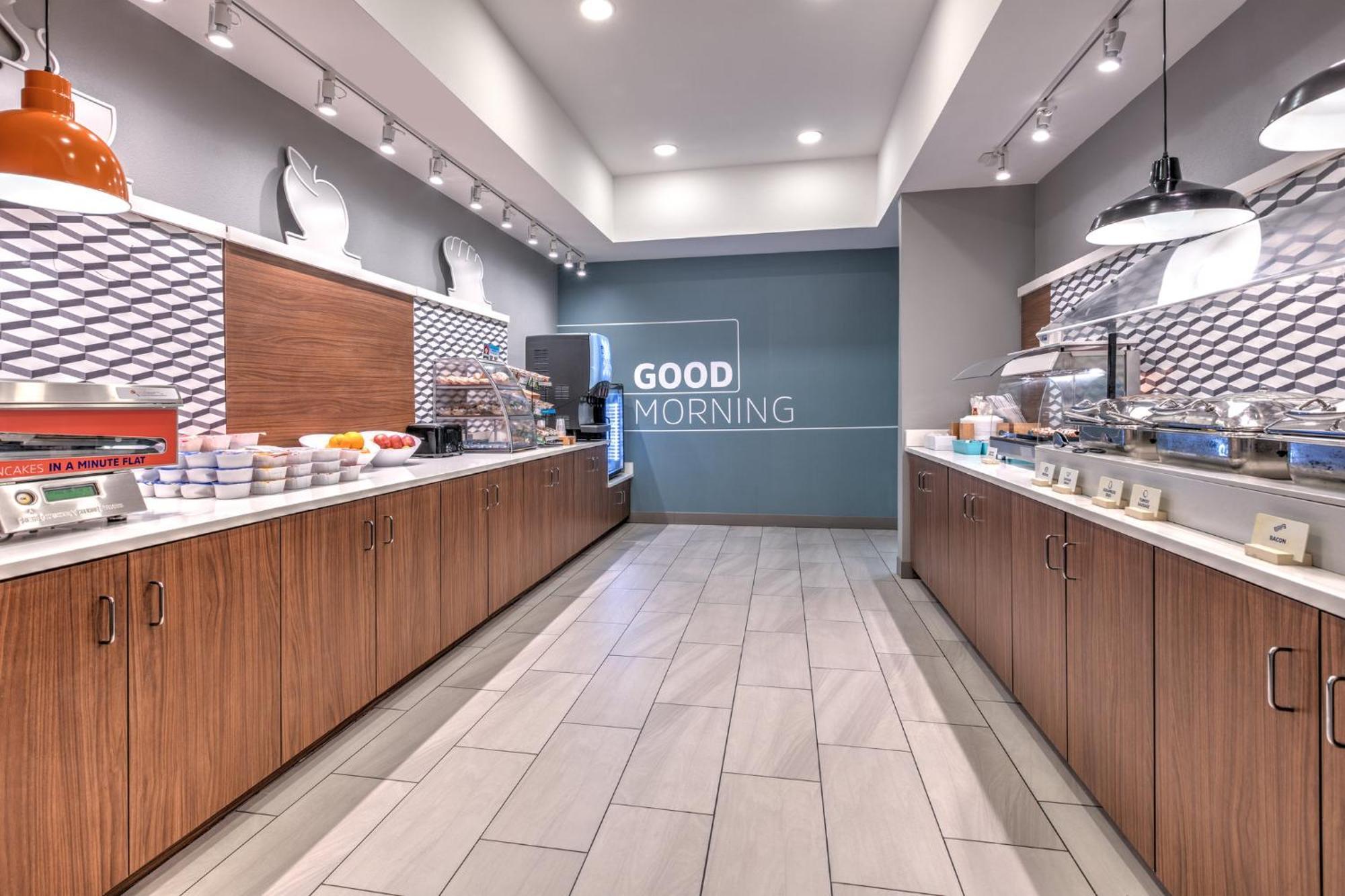 Holiday Inn Express Hotel & Suites Marshall By Ihg Екстер'єр фото